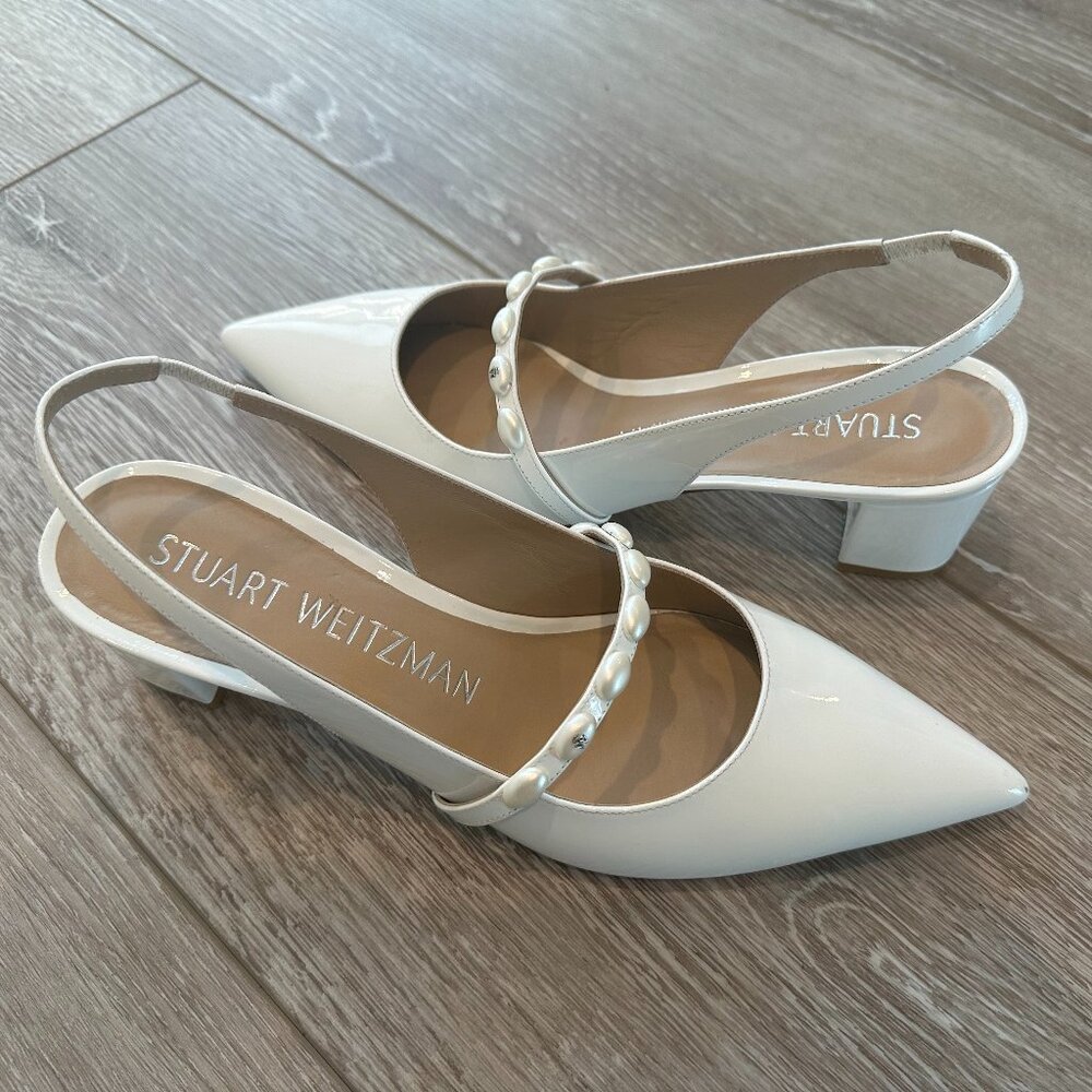 Stuart Weitzman White Pointed Slingback Heels with Pearl-Trim Strap - Picture 2 of 15